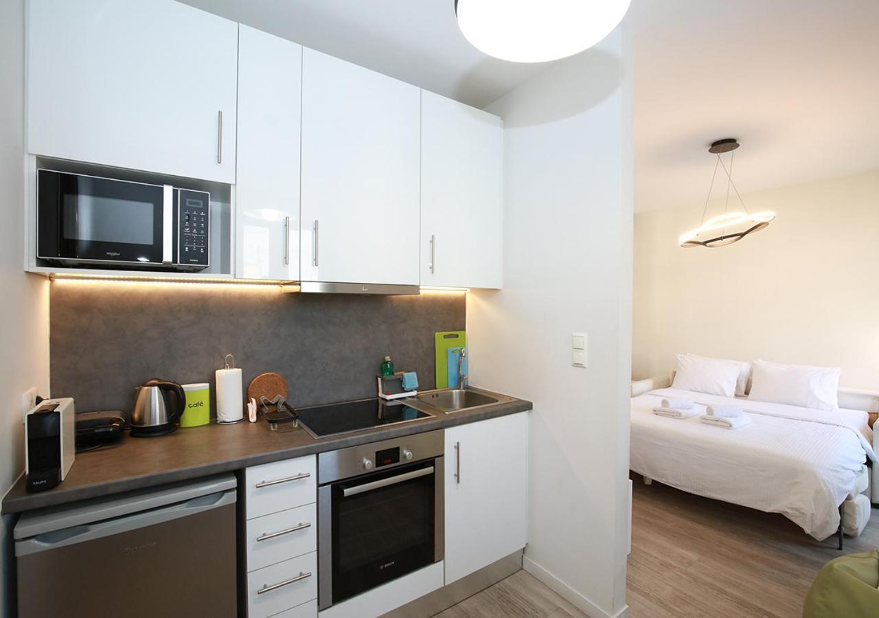 Emily In Athens - Central Chic Flat With Terrace Syntagma E1 Exterior foto